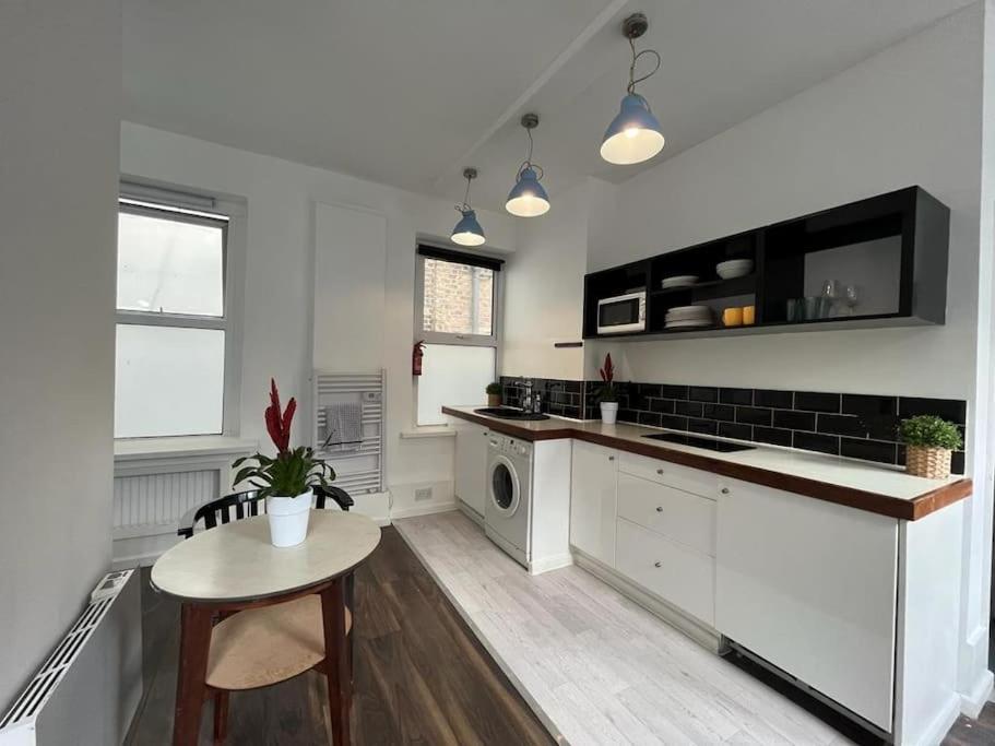 Glasshouse Yard Studio'S F1 London Ngoại thất bức ảnh